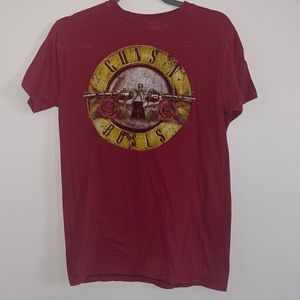 Vintage Guns and Rose T-shirt